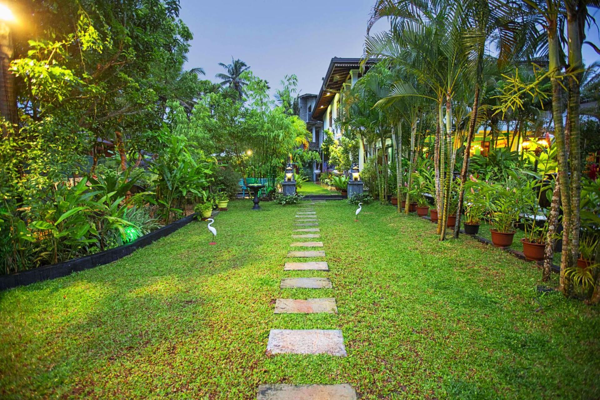 Arcadia Resort Hikkaduwa Buitenkant foto