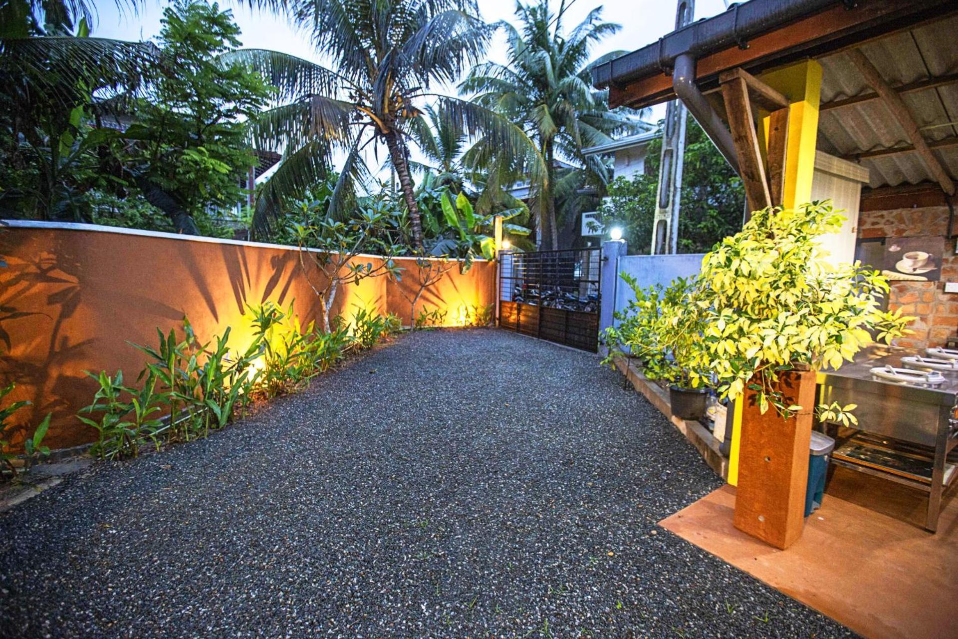 Arcadia Resort Hikkaduwa Buitenkant foto